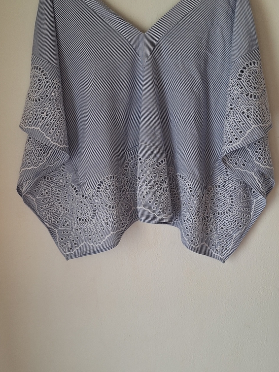 Anthropologie Tops - Anthropologie Navy and White Striped Crochet-Hem Top One Size Fits All